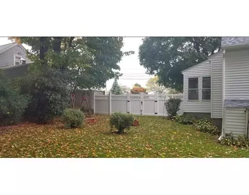 Grafton, MA 01536,3 Deernolm St