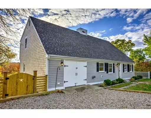 6 Burg Ave, Sandwich, MA 02563