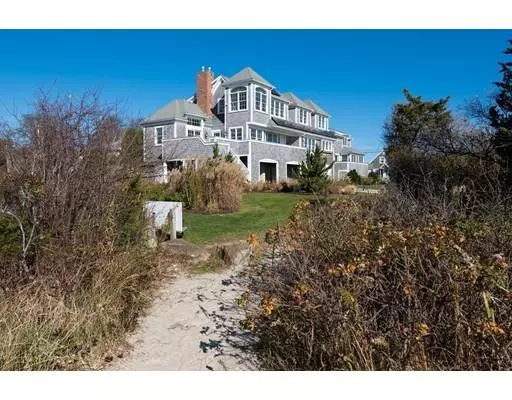 Mattapoisett, MA 02739,16 Anawan Rd