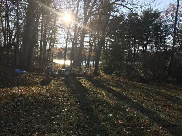 Palmer, MA 01069,731-735 River St