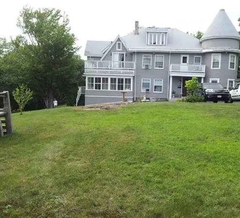 62 Milton St, Lynn, MA 01902