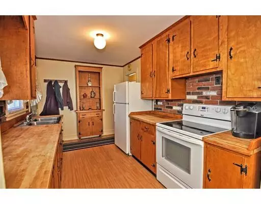 Northbridge, MA 01534,1966 Hill St