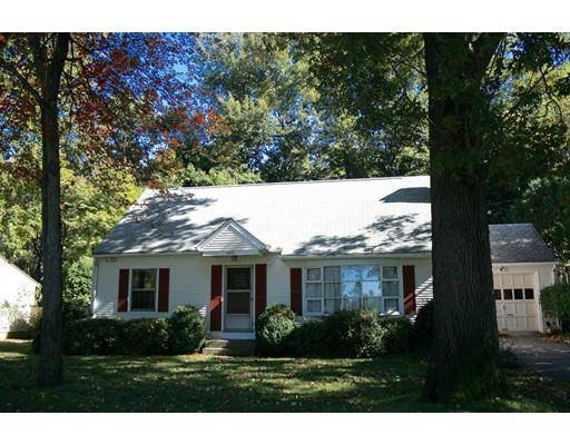 488 Amostown Rd, West Springfield, MA 01089