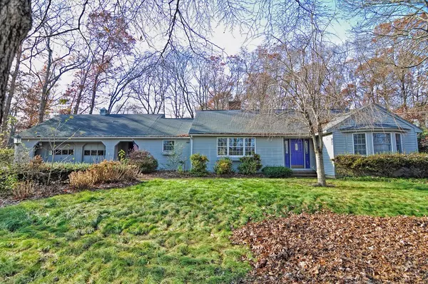 44 Hillside Road, North Attleboro, MA 02760