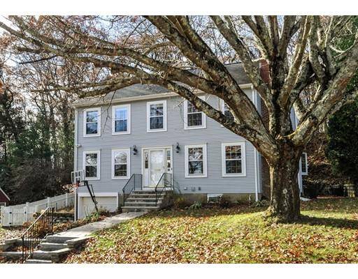 28 Pheasant Hill St, Westwood, MA 02090