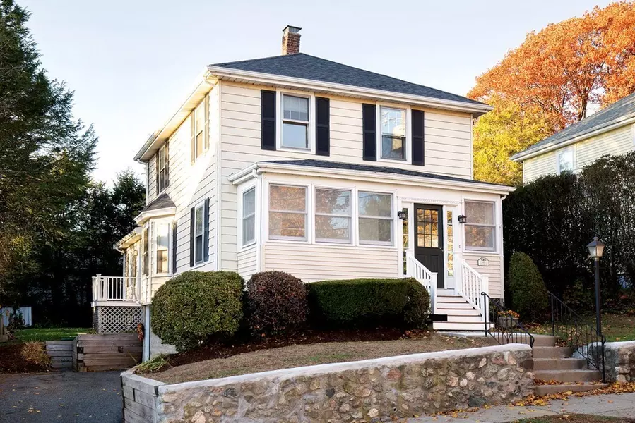 48 William St, Newton, MA 02465