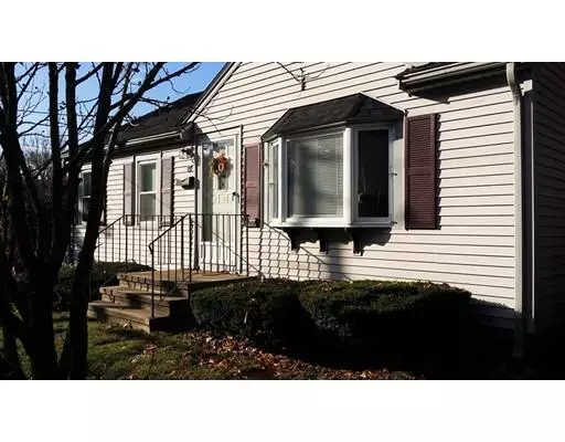 77 Allen St, Abington, MA 02351