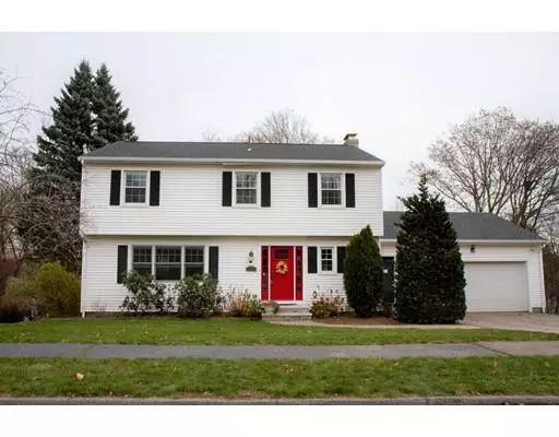 11 Trowbridge Lane, Shrewsbury, MA 01545