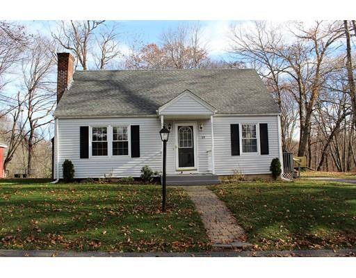 19 Colonial Rd, Auburn, MA 01501