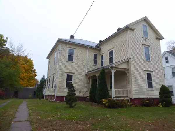 54-46 Beacon Ave, Holyoke, MA 01040