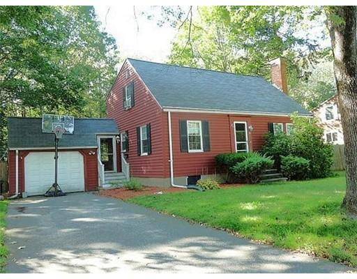 31 Tennyson Rd, Reading, MA 01867