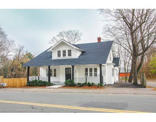 Beverly, MA 01915,107 Essex St