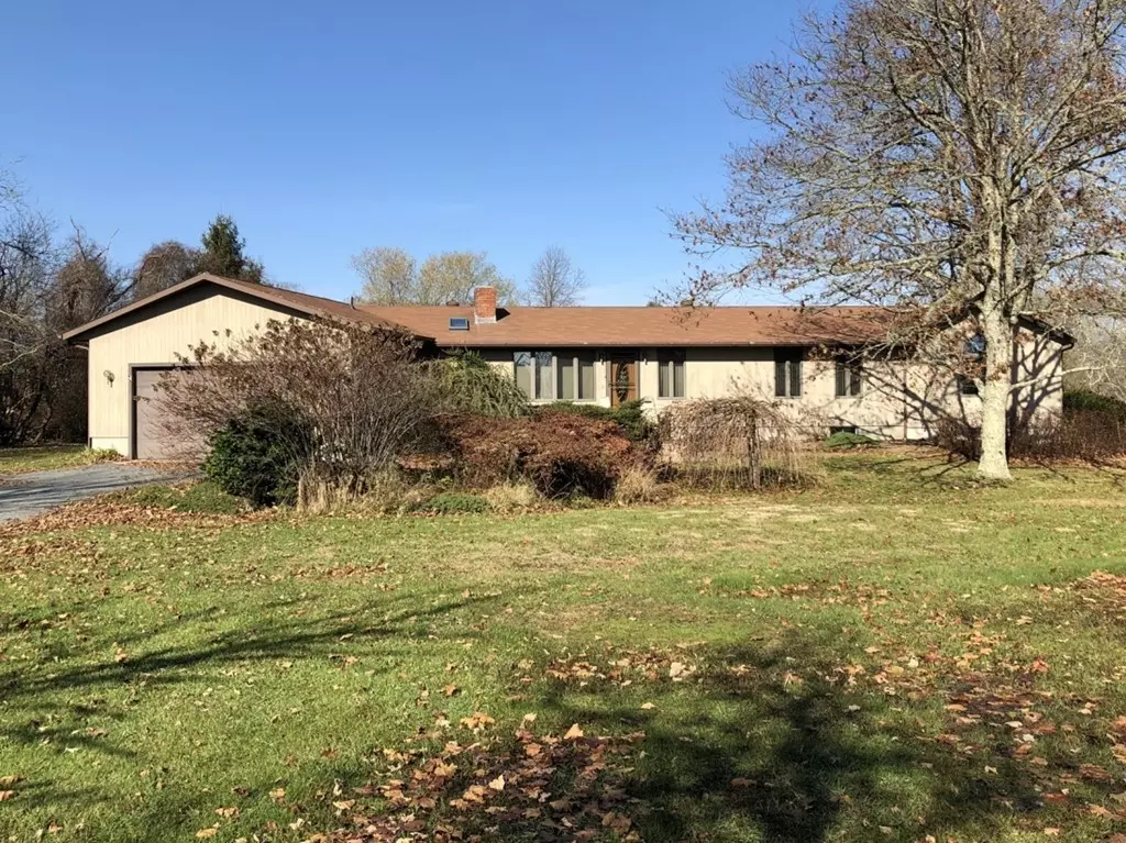 Westport, MA 02790,520 Hix Bridge Road