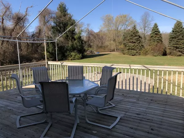 Westport, MA 02790,520 Hix Bridge Road