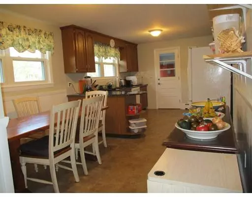 Hanover, MA 02339,656 Broadway