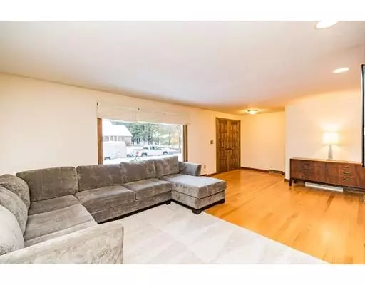 South Hadley, MA 01075,38 Wildwood Lane