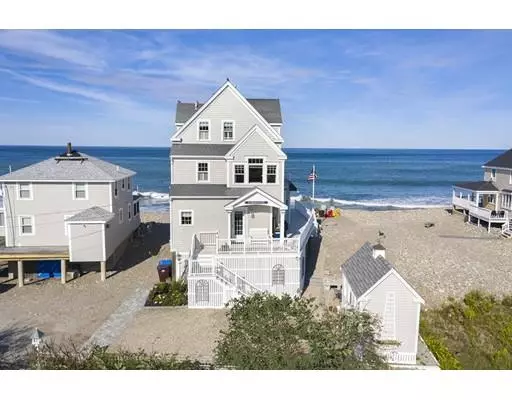 49 Seaside Rd, Scituate, MA 02066