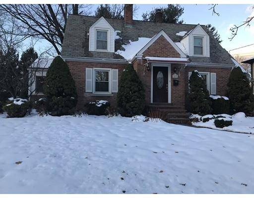 43 Winsor St, Ludlow, MA 01056