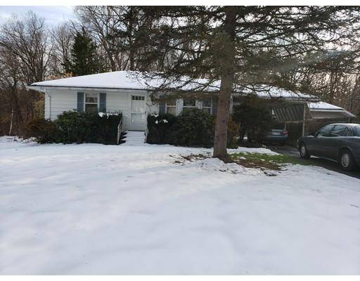 44 Amherst St, West Springfield, MA 01089