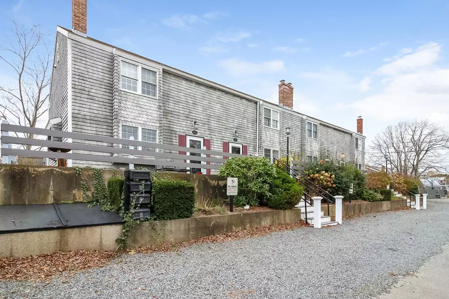 28 Winthrop Street #UB, Provincetown, MA 02657