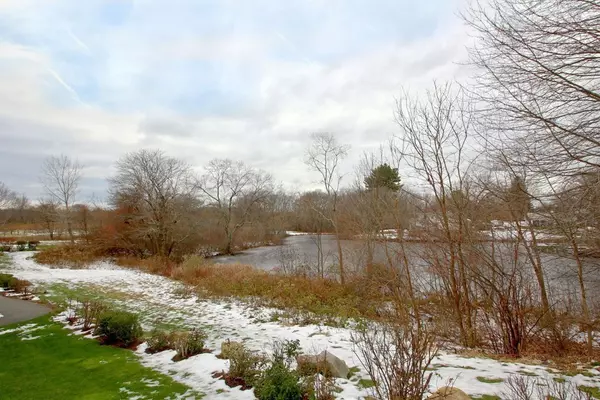 Sherborn, MA 01770,43 Kendall Avenue #G 07