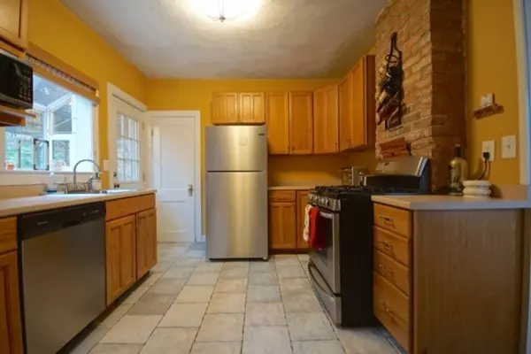 Lynn, MA 01902,92 East Park Ave