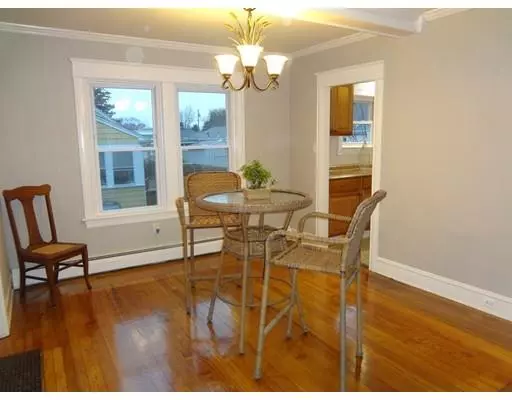 Swansea, MA 02777,27 Clancy Street