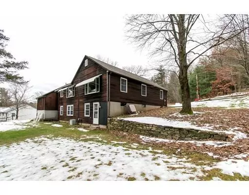 Palmer, MA 01069,1045 Circle Dr