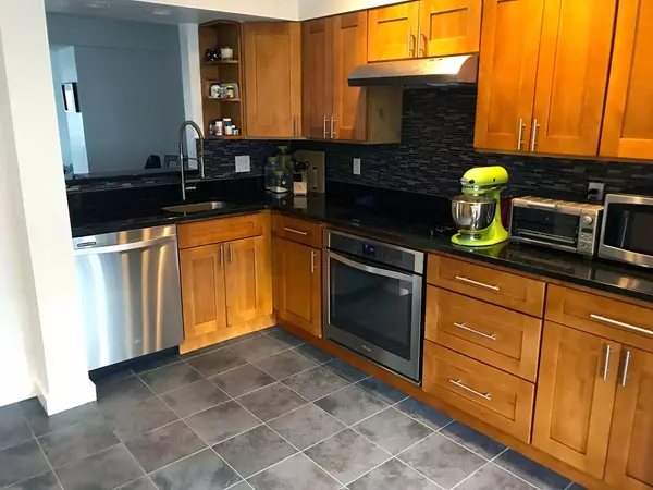 Weymouth, MA 02190,179 Tall Oaks Dr #D