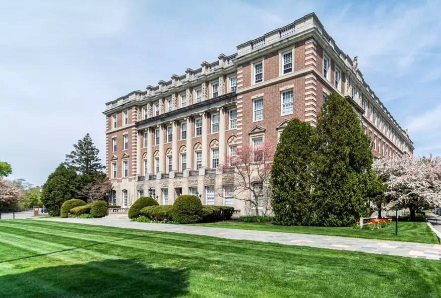 16 Balmoral #214, Andover, MA 01810