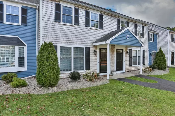 Yarmouth, MA 02673,248 Camp St #A3