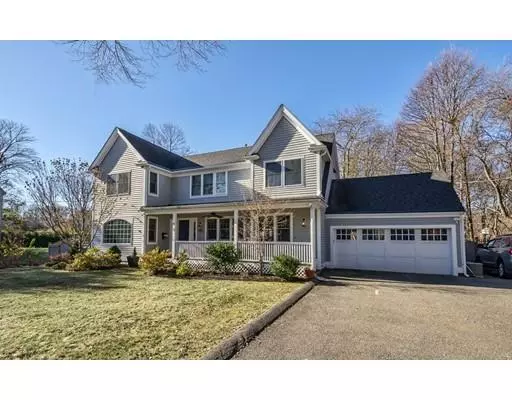 8 Rainbow Road, Marblehead, MA 01945