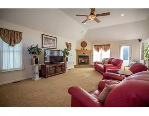 Norton, MA 02766,55 New Taunton Ave