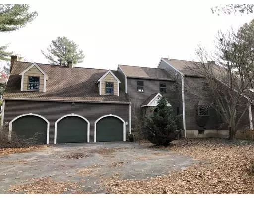 370 Indian Head St, Hanson, MA 02341