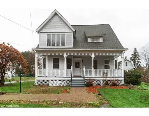 45 Ferry St, Grafton, MA 01560