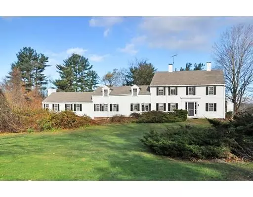 Southborough, MA 01772,26 Granuaile Road