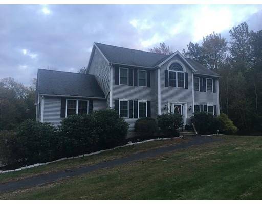 529 Oakham Rd, Barre, MA 01005