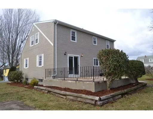 Acushnet, MA 02743,62 James St.