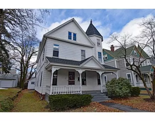 115 Lincoln St, Holyoke, MA 01040