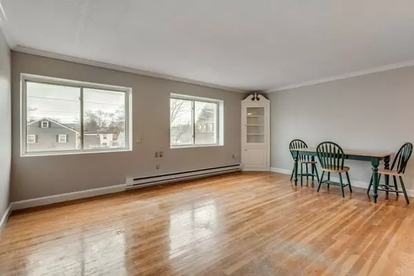 Melrose, MA 02176,260 Tremont St #8