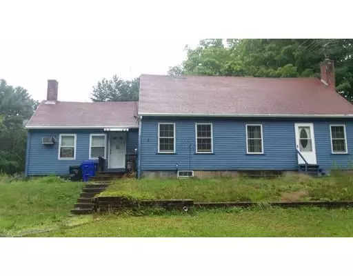 260 Glebe St, Taunton, MA 02780