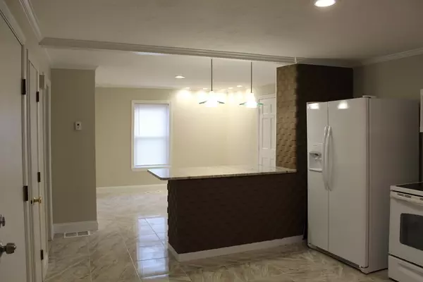 Milford, MA 01757,43 N Bow St #1