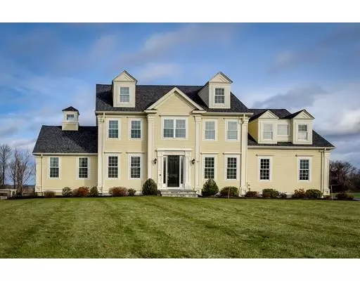 Shrewsbury, MA 01545,33 Appaloosa Drive