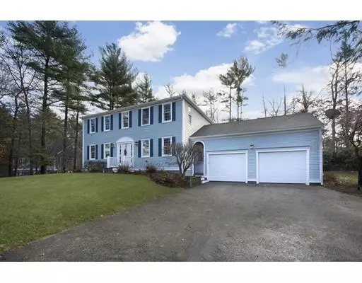 12 Victoria Ln, Pembroke, MA 02359