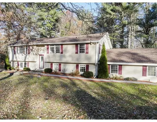 Chelmsford, MA 01863,31 Stonehill Rd