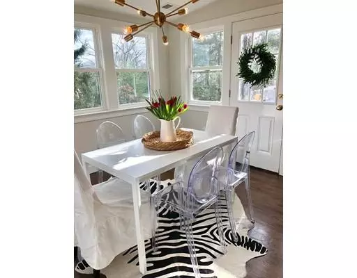 Needham, MA 02492,72 Oakcrest Rd