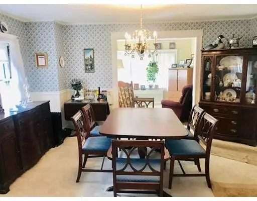 Needham, MA 02492,25 Lawton Rd