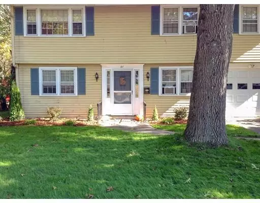 Arlington, MA 02474,61 Dothan St