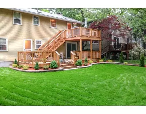 Arlington, MA 02474,61 Dothan St