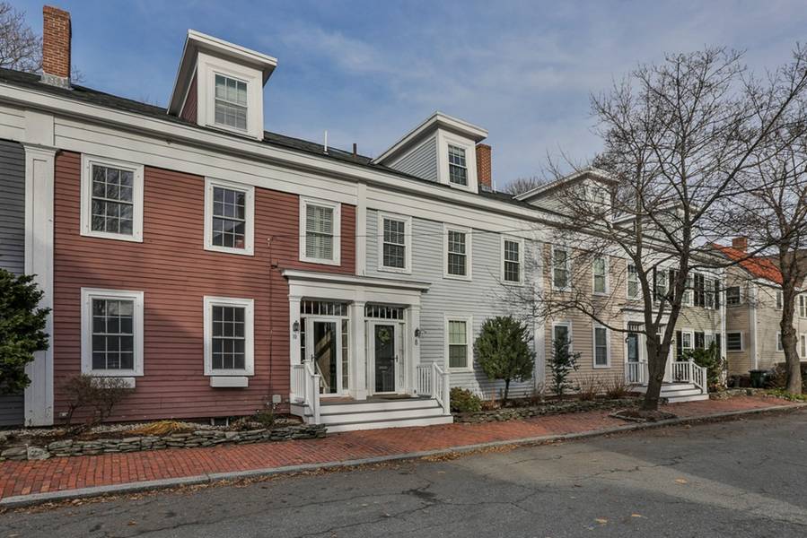 10 Tremont St #10, Newburyport, MA 01950